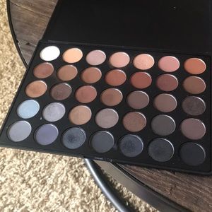 Morphe 35K pallet
